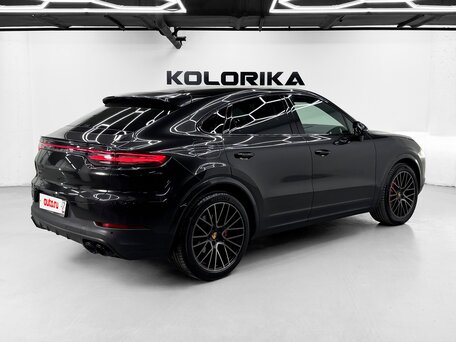 2021 Porsche Cayenne Coupé III, чёрный, 9200000 рублей, вид 4