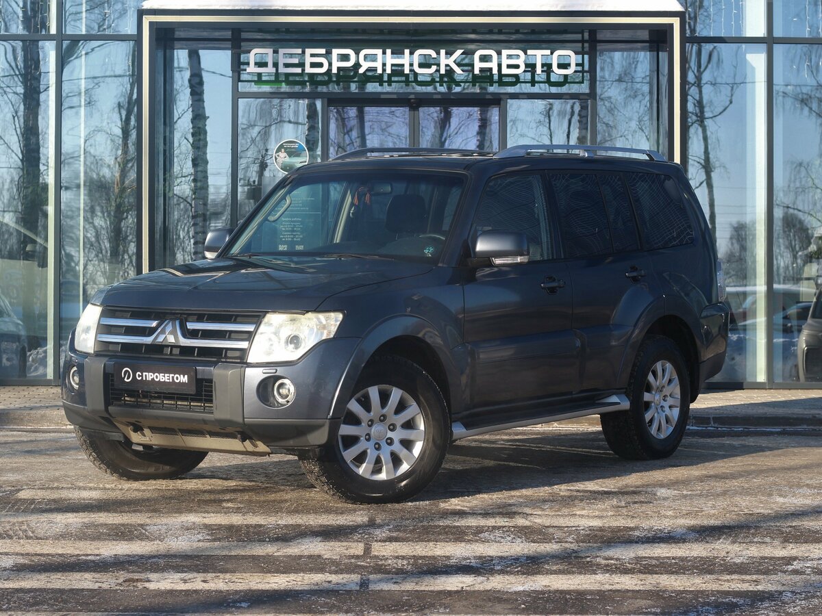 Mitsubishi Pajero IV