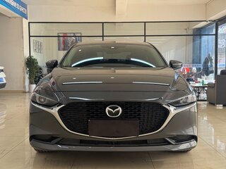 2021 Mazda 3 Axela IV (BP), серый, 1820000 рублей, вид 2