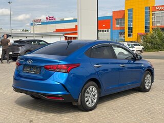 2021 Hyundai Solaris II Рестайлинг, синий, 1325000 рублей, вид 4