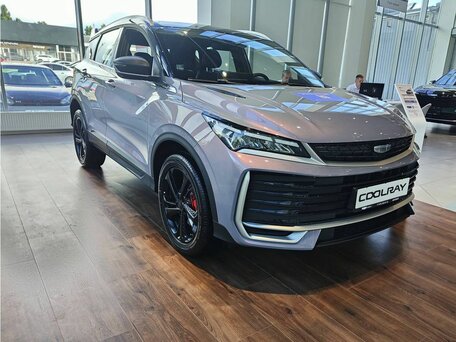 2026 Geely Coolray I Рестайлинг 2, пурпурный, 2894990 рублей, вид 3