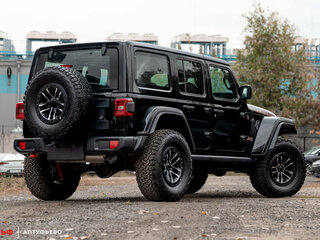 2025 Jeep Wrangler IV (JL) Рестайлинг, чёрный, 8790000 рублей, вид 2