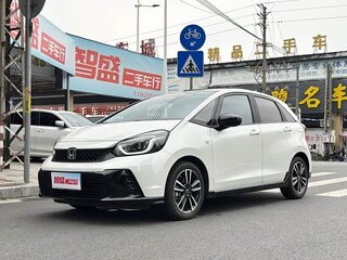 2022 Honda Fit Crosstar IV Рестайлинг, белый, 1000005 рублей, вид 1