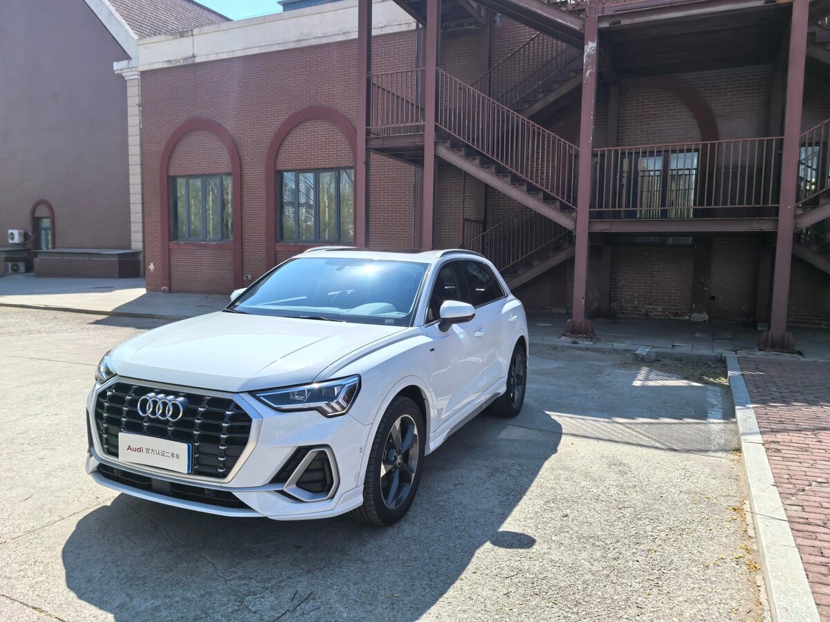 Audi Q3 35 TFSI II (F3)