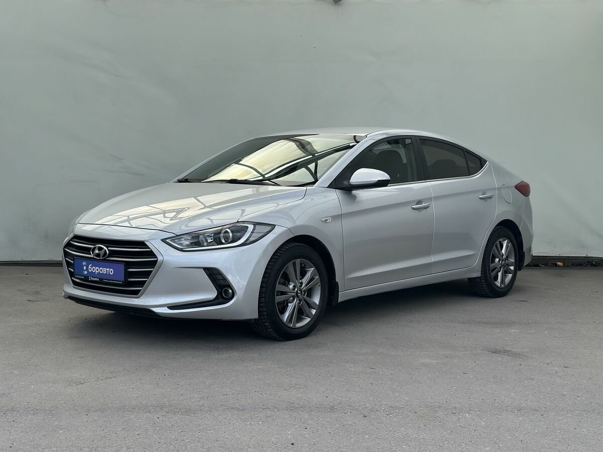Hyundai Elantra VI (AD)