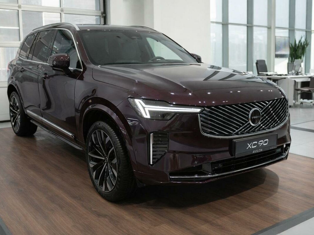 Volvo XC90 B5 II Рестайлинг 2