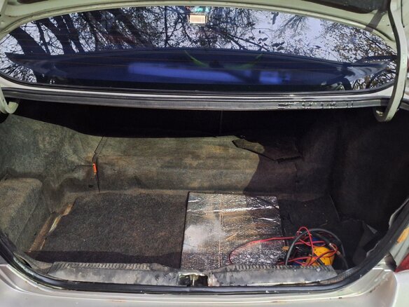 2000 Toyota Prius I Рестайлинг (XW10), серебристый, 230000 рублей - вид 18