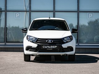2026 Lada (ВАЗ) Granta I Рестайлинг, белый, 1324000 рублей, вид 3