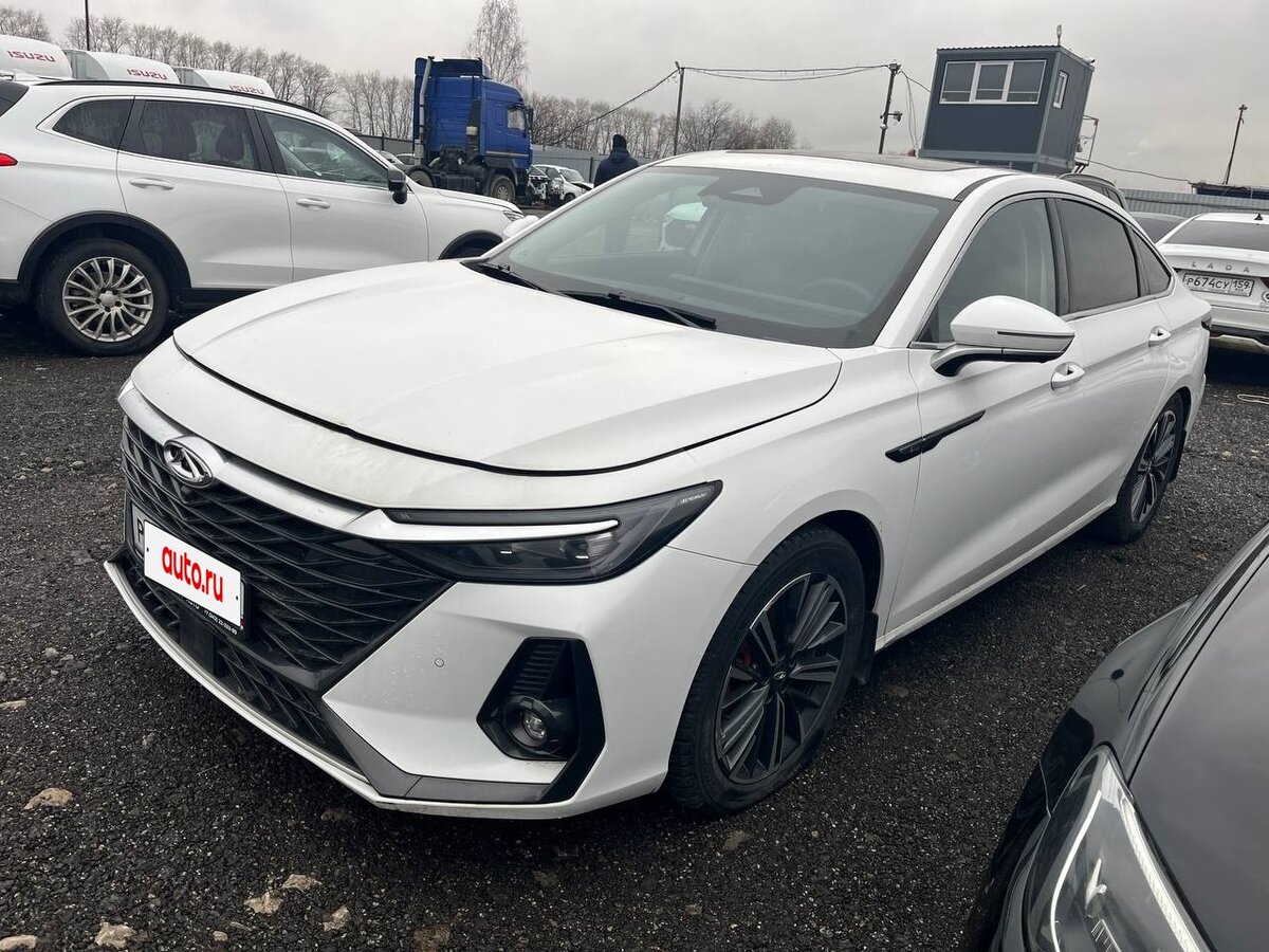 Chery Arrizo 8