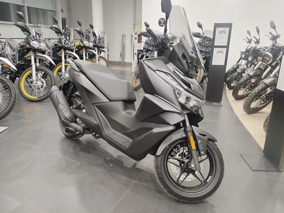 Voge SR3