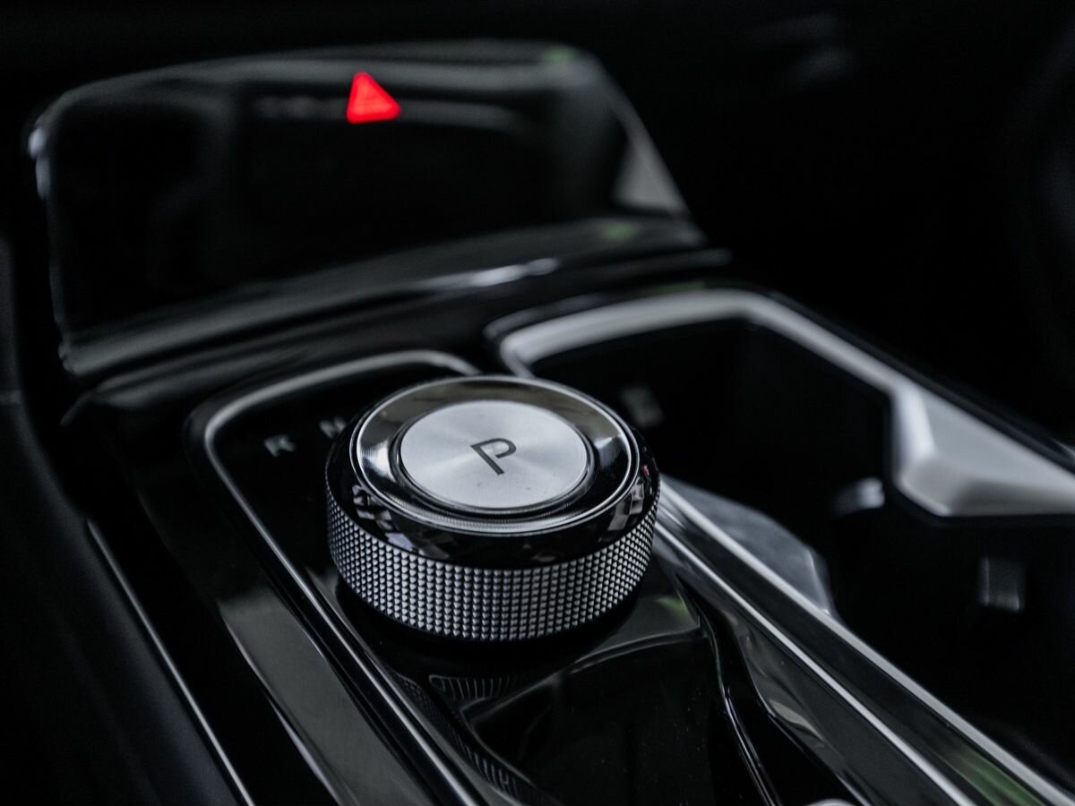 JAC JS6