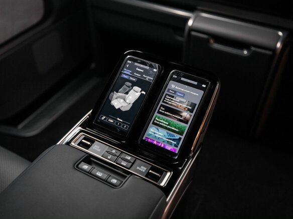 2025 Lexus LM 350h II, чёрный, 18790000 рублей - вид 25