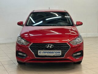 2019 Hyundai Solaris II, красный, 1410000 рублей, вид 2