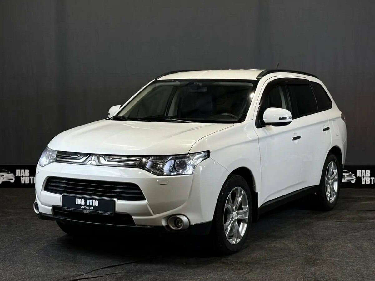 Mitsubishi Outlander III