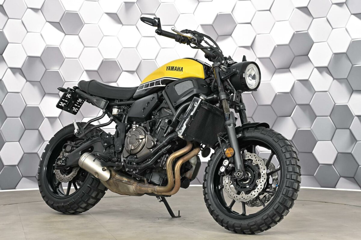 Yamaha XSR700