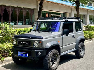 2022 Suzuki Jimny IV, серый, 2513111 рублей, вид 1