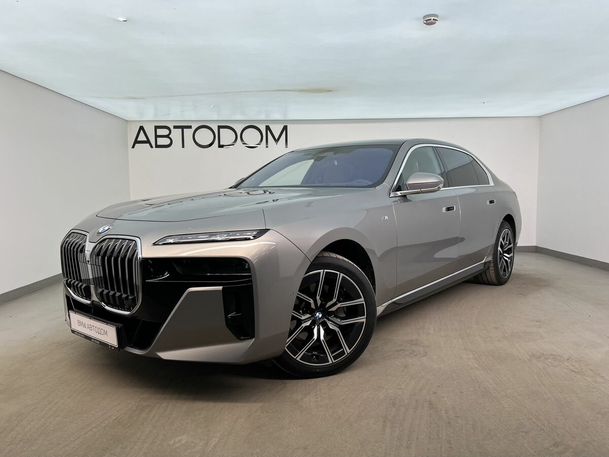 BMW 7 серии VII (G70)
