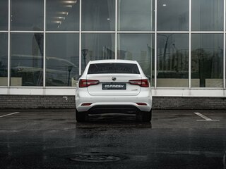 2023 MG 5 I Рестайлинг, белый, 1557220 рублей, вид 4