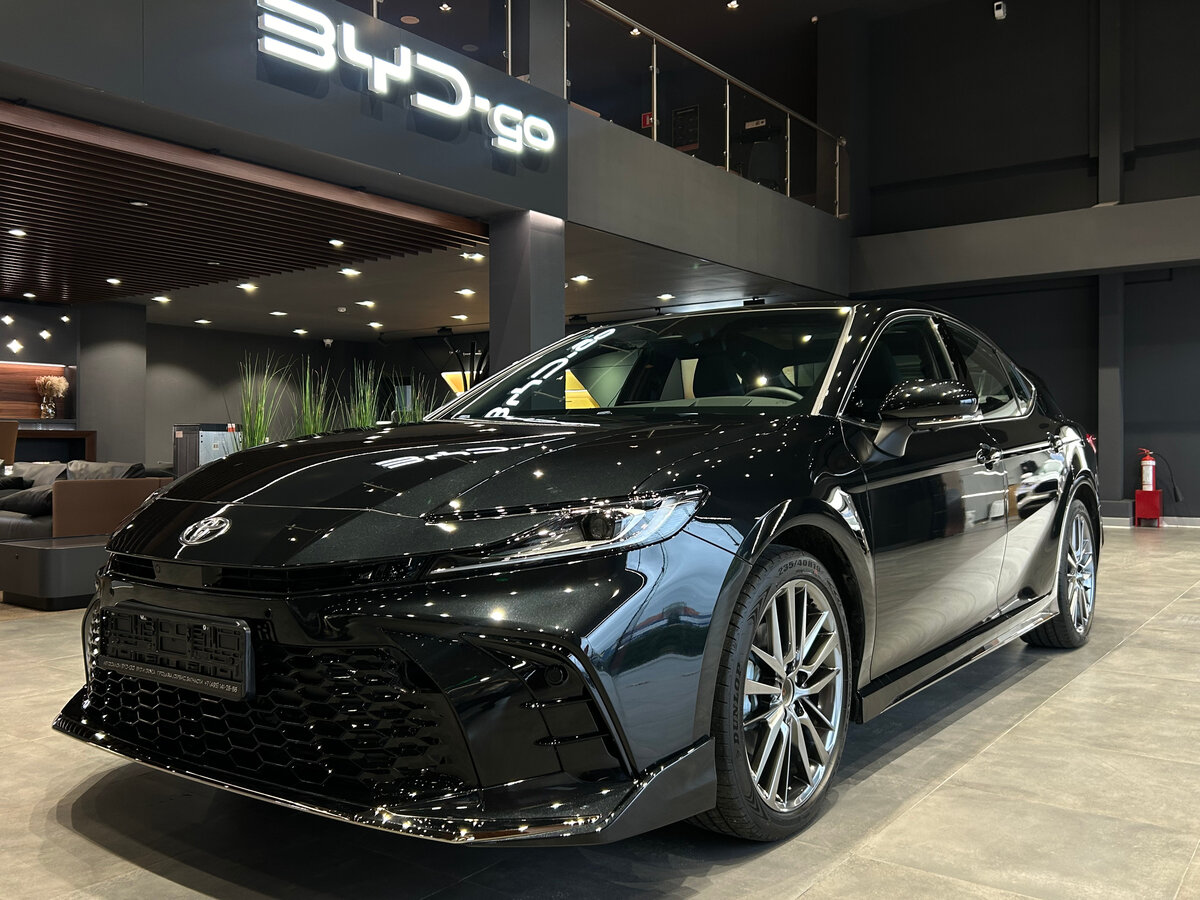 Toyota Camry IX (XV80) China Market