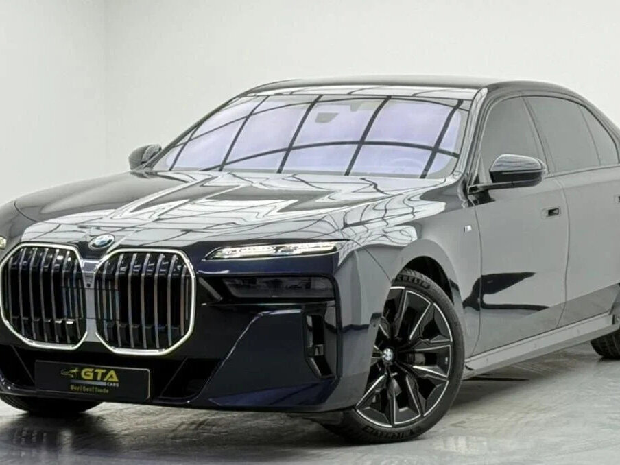 BMW 7 серии 760i xDrive VII (G70)