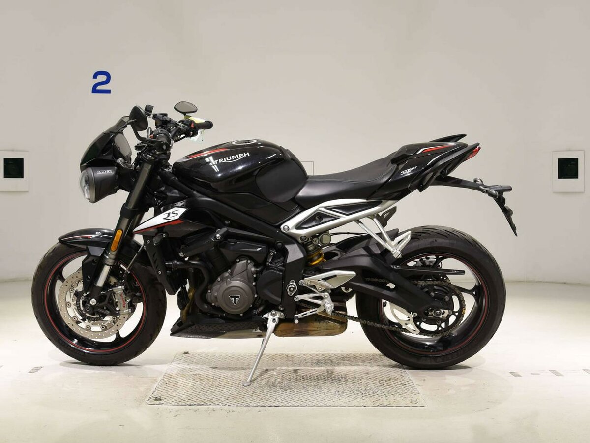 Triumph Street Triple