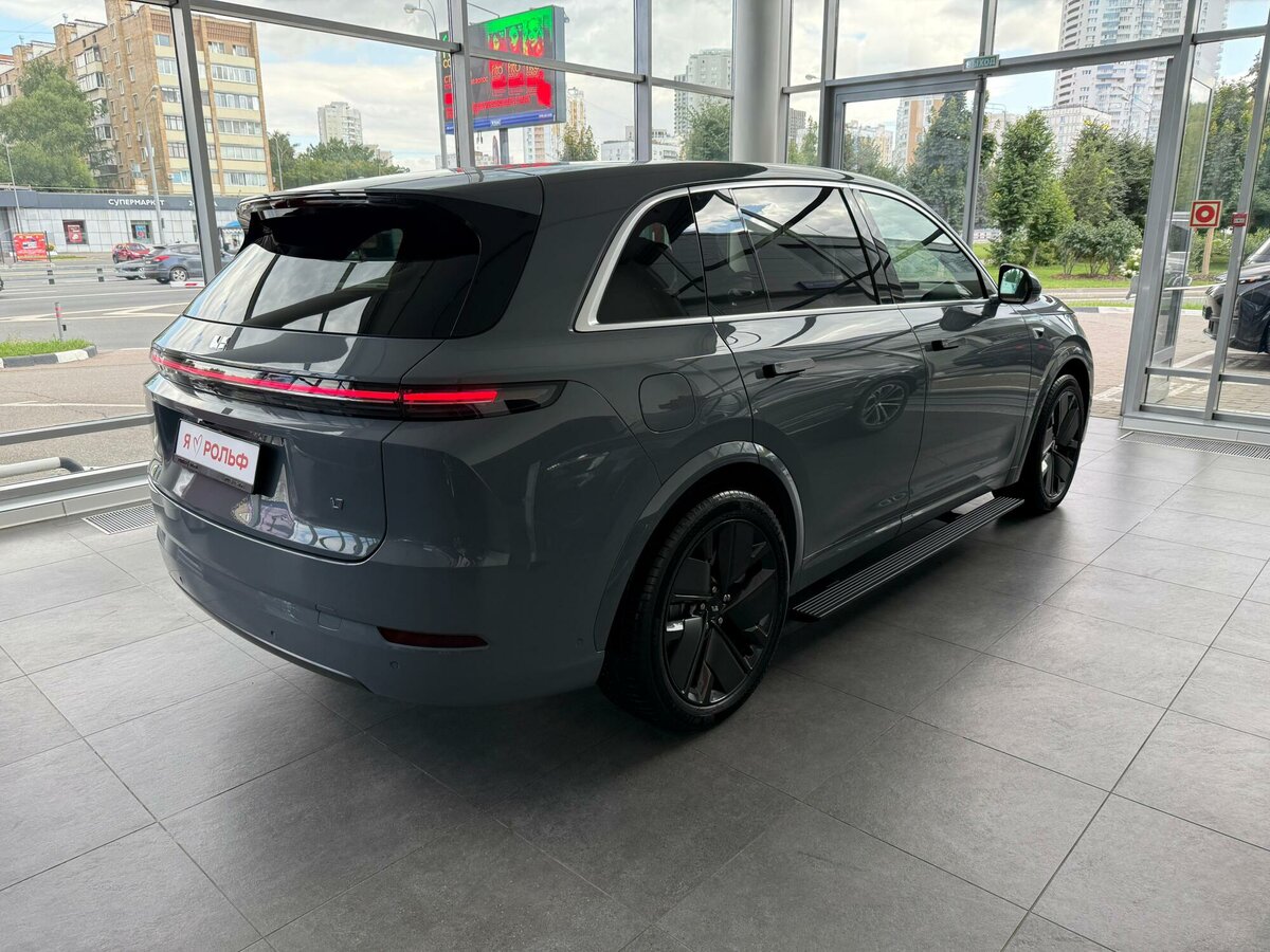 Li Auto (Lixiang) L7 52.3 kWh I Рестайлинг