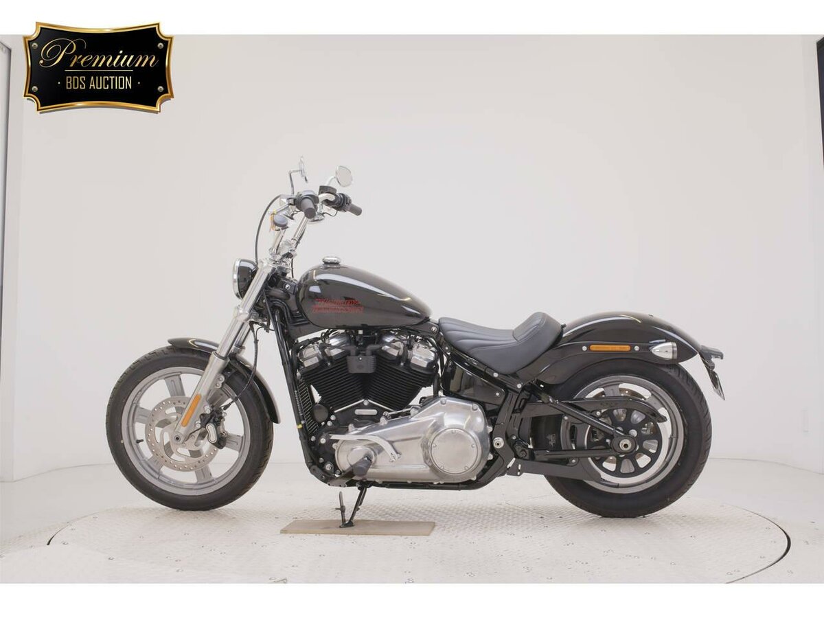 Harley-Davidson Softail Standard