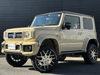 2023 Suzuki Jimny Sierra IV, бежевый, 1810111 рублей, вид 3