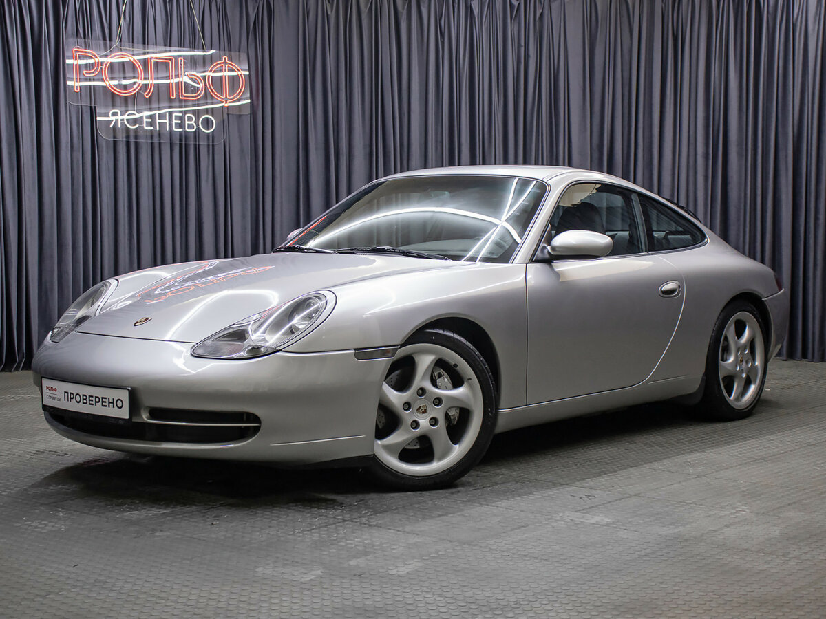 Porsche 911 Carrera 4 V (996)