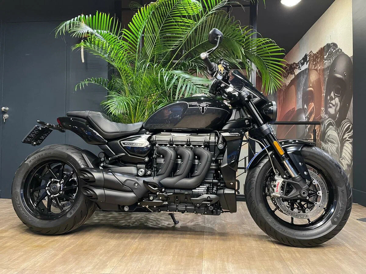 Triumph Rocket III