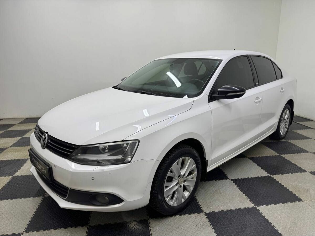 Volkswagen Jetta VI