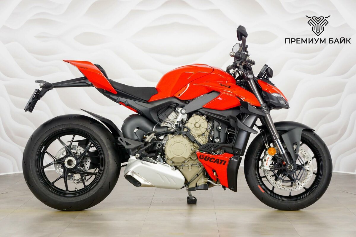 Ducati Streetfighter V4
