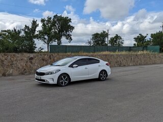 2017 Kia Cerato III Рестайлинг (Classic), белый, 1430000 рублей, вид 1
