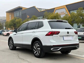 2022 Volkswagen Tiguan L II Рестайлинг (China Market), белый, 2247018 рублей, вид 4