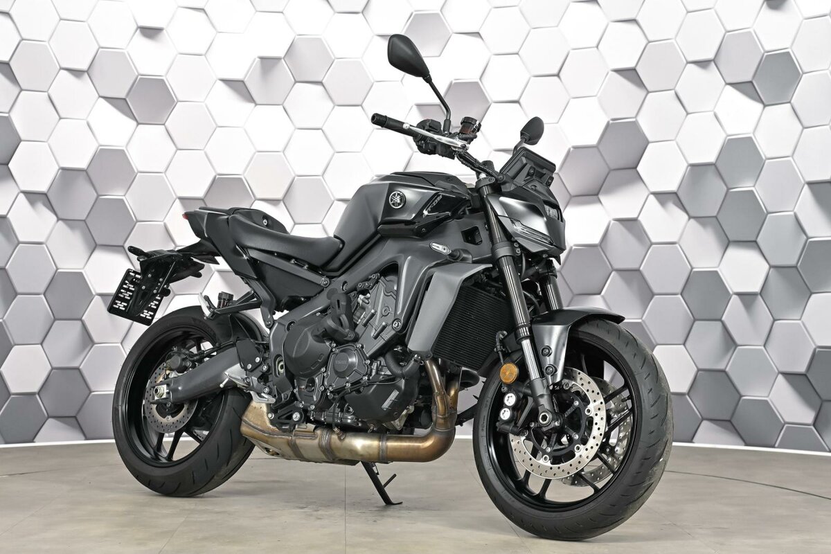 Yamaha MT-09 (FZ-09)