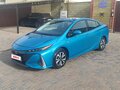 2018 Toyota Prius PHV ZVW52 Prime IV (XW50), синий, 2250000 рублей - вид 2