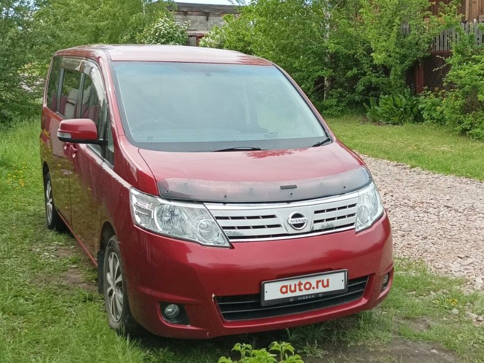 Nissan Serena 2