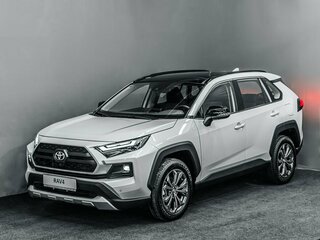 2024 Toyota RAV4 V (XA50), белый, 3700000 рублей, вид 1