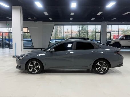 2022 Hyundai Elantra VII (CN7), серый, 1480000 рублей, вид 2