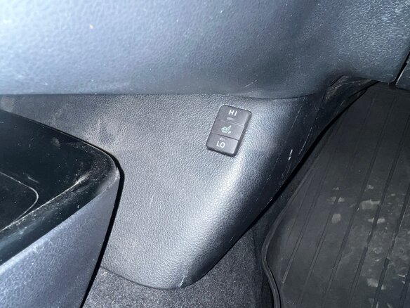 2018 Toyota Prius PHV ZVW52 IV (XW50), голубой, 1930000 рублей - вид 27