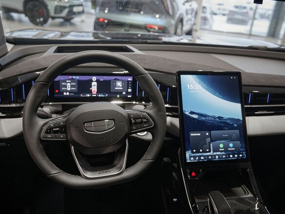 2025 Geely Atlas II, чёрный, 3760990 рублей - вид 22