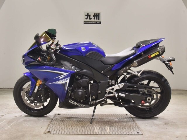 Yamaha YZF-R1