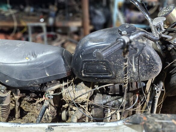 1993 Урал ИМЗ-8.103, чёрный, 41000 рублей - вид 3