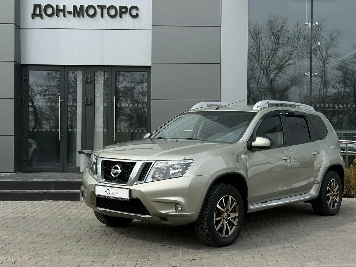 Nissan Terrano III (D10)