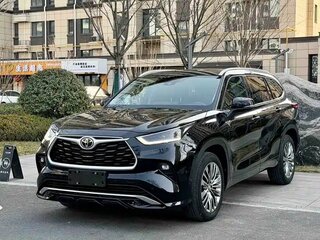 2023 Toyota Highlander IV (XU70), чёрный, 5160000 рублей, вид 1