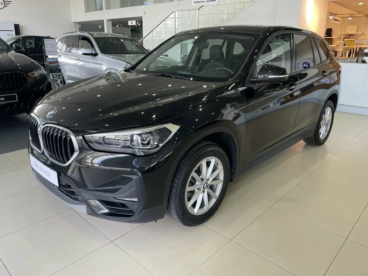 BMW X1 18i sDrive II (F48) Рестайлинг