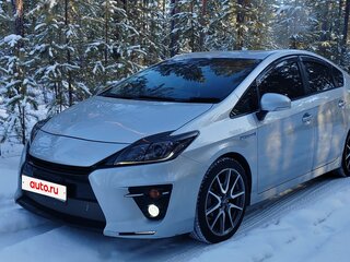 2012 Toyota Prius III Рестайлинг (XW30), серый, 1300000 рублей, вид 1