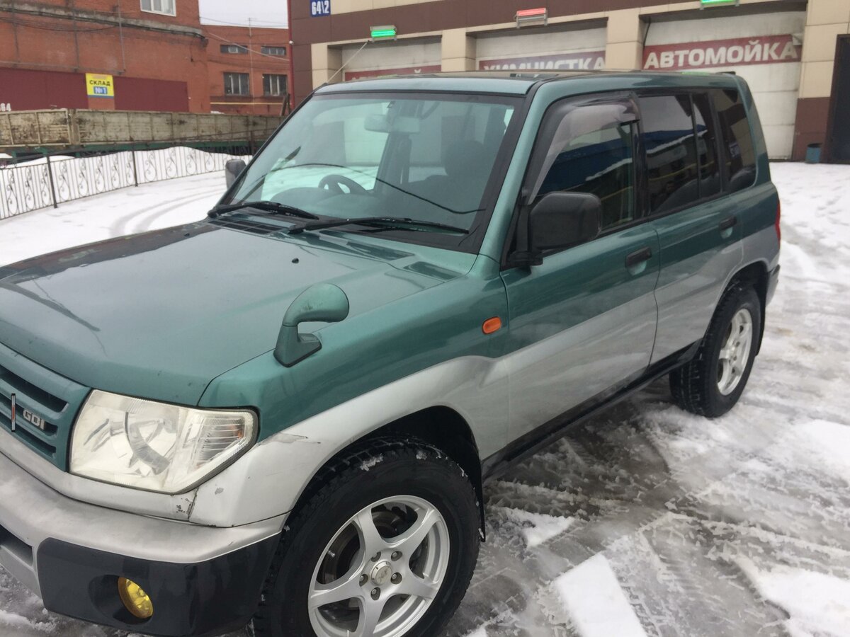 Митсубиси паджеро io 1999