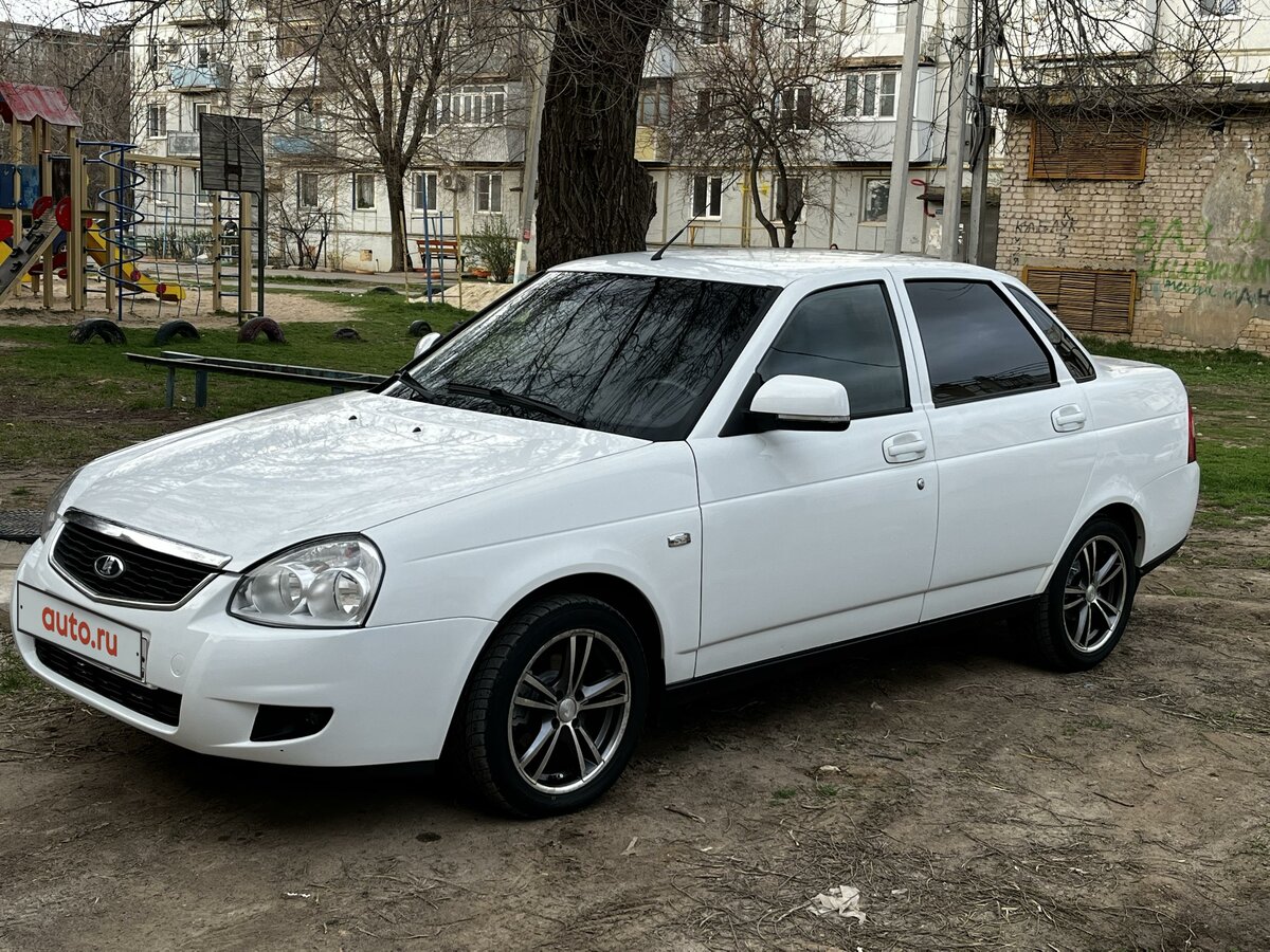 Купить б/у LADA (ВАЗ) Priora I Рестайлинг 1.6 MT (106 л.с.) бензин ...