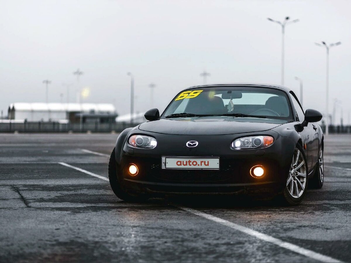 Купить б/у Mazda MX-5 III (NC) Hard Top 2.0 MT (160 л.с.) бензин ...
